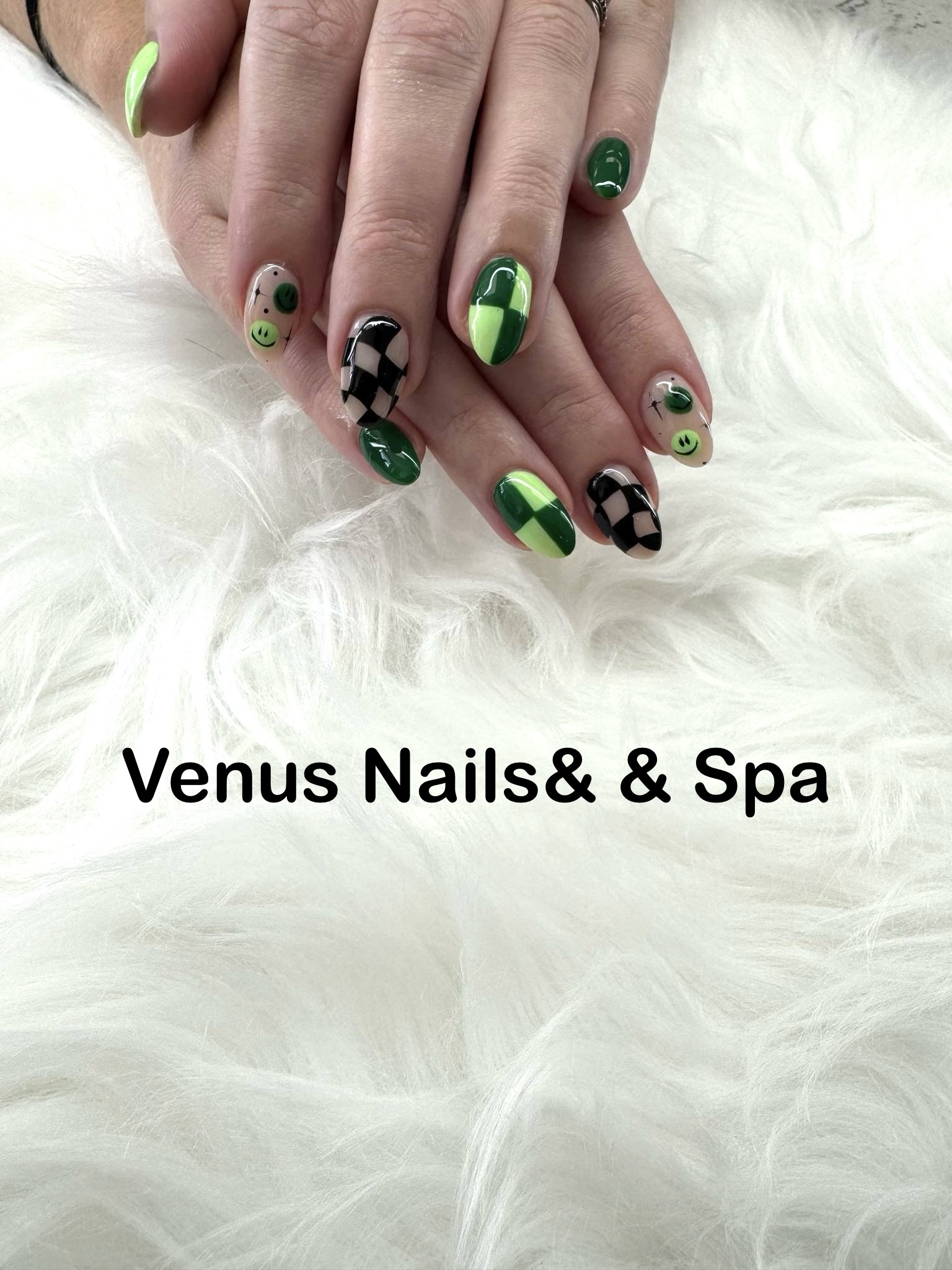 Venus Nails & Spa nail photo 7